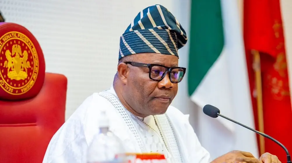Godswill-Akpabio-1