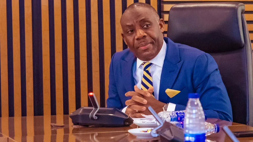 Tunji-Alausa-1
