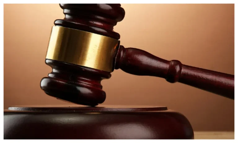 court-28