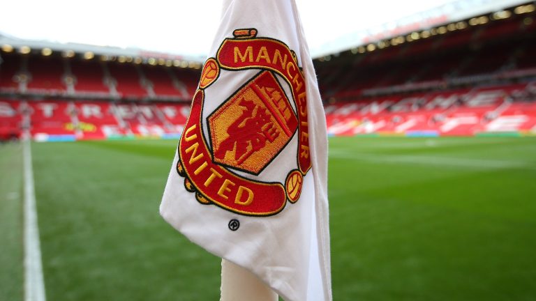 manchester-united-c-flag