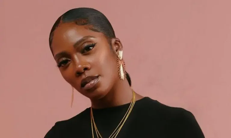 tiwasavage-068-1